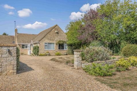 2 bedroom bungalow for sale