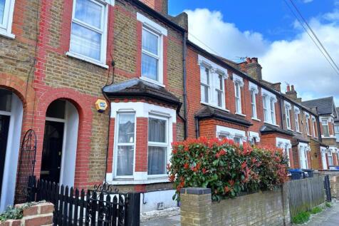 Fortescue Road, Colliers Wood SW19 3 bed terraced house for sale