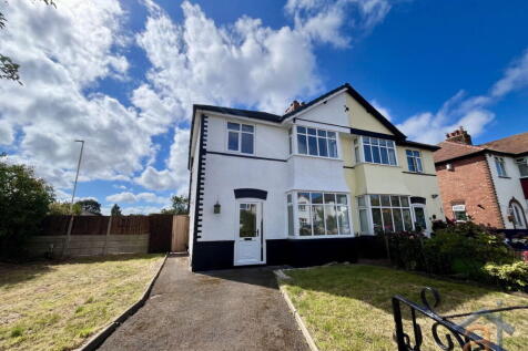 Unit Road, Southport, PR8 3NL 3 bed semi