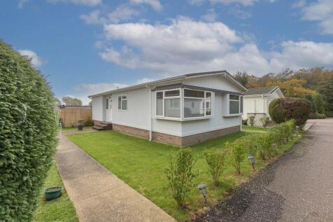 St Leonards 2 bed park home for sale