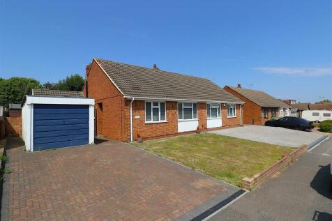 2 bedroom semi-detached bungalow for sale