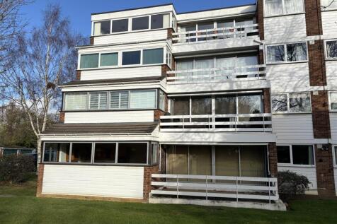 Westmoreland Road, Bromley 2 bed ground floor flat for sale