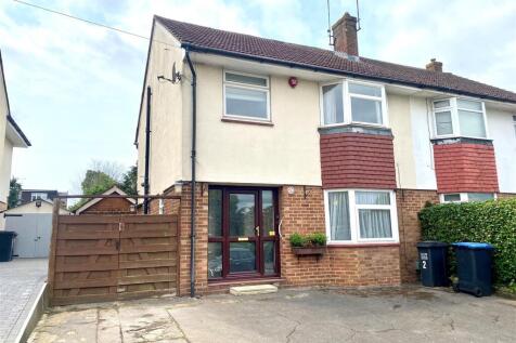 Twysdens Terrace, Welham Green North... 5 bed semi