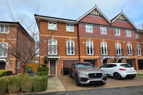 4 bedroom town house for sale