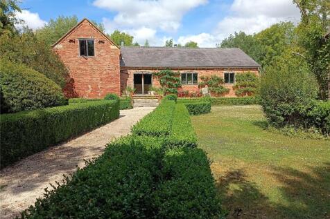 2 bedroom detached house for sale