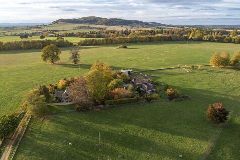 Olde Lane, Toddington, Cheltenham... 5 bed equestrian property for sale