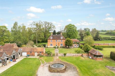 6 bedroom detached house for sale