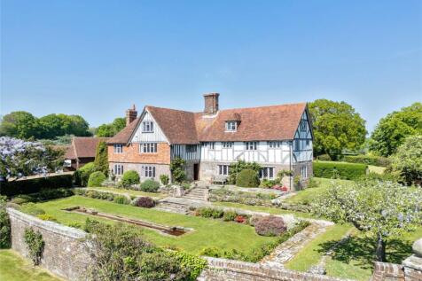 8 bedroom detached house for sale