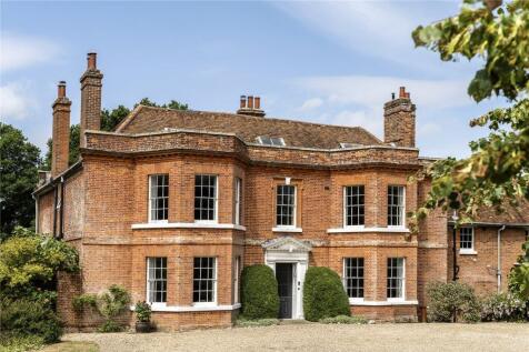 6 bedroom house for sale