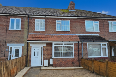 3 bedroom terraced house for sale