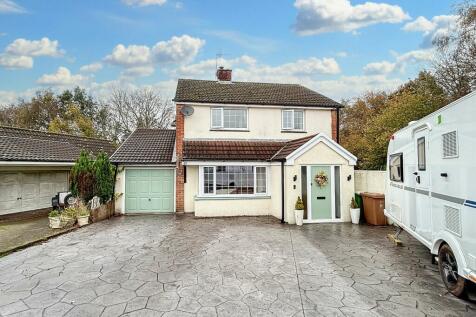 3 bedroom detached house for sale