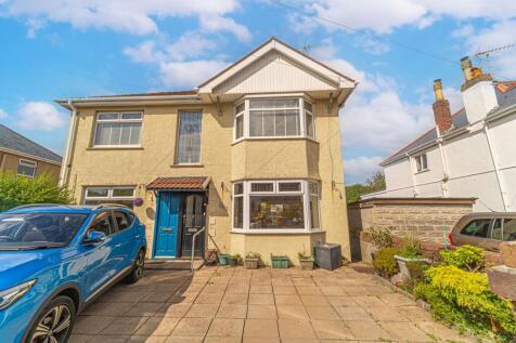 New Road, Porthcawl, CF36 2 bed flat for sale