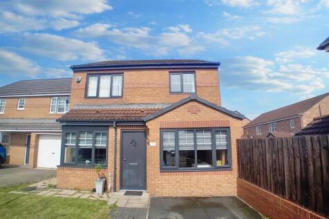 Cloverhill Court, Stanley DH9 3 bed detached house for sale