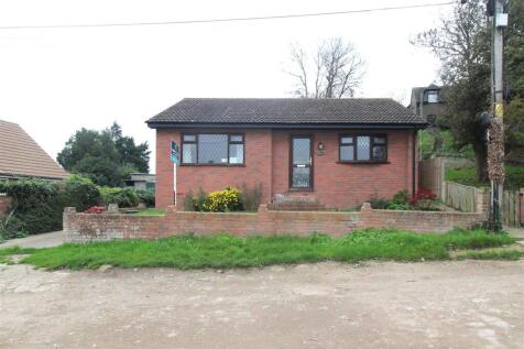 Waverley Avenue, Minster On Sea... 2 bed detached bungalow for sale