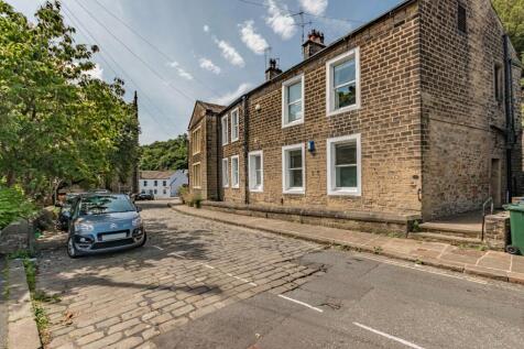 Old Main Street, Bingley, West... 2 bed flat for sale
