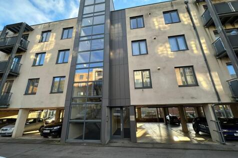 Kassapians, Albert Street, Baildon... 2 bed flat for sale
