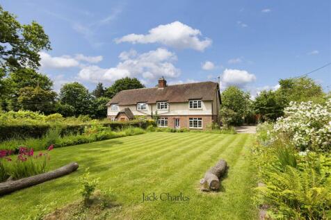 Garlands, Hildenborough, Tonbridge 4 bed semi