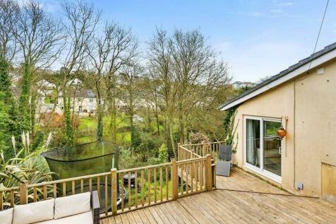 Manor Park, Kingsbridge 3 bed detached house for sale