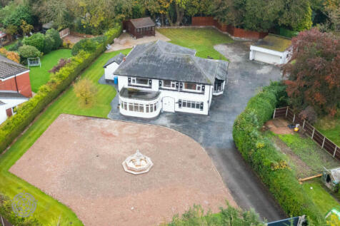 Twiss Green Lane, Culcheth... 4 bed detached house for sale