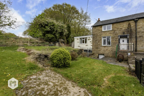2 bedroom semi-detached house for sale