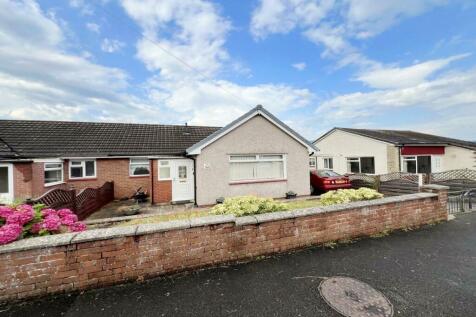 3 bedroom semi-detached bungalow for sale