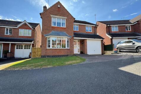 Foxfield Close, Lutterworth 4 bed detached house for sale