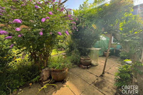 Park Lane, Walton, LE17 3 bed detached house for sale