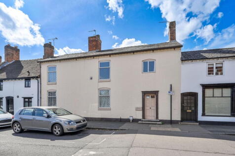 4 bedroom terraced house for sale