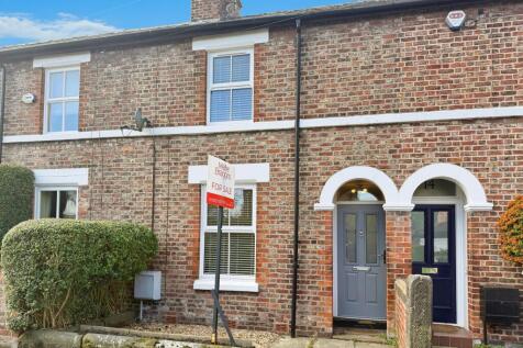 Duke Street, Alderley Edge 2 bed terraced house for sale
