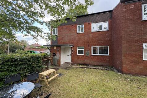 Beechfield Close, Sale 2 bed apartment for sale