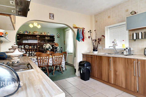 Clas Isan, Cardiff 3 bed detached bungalow for sale