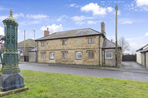 Anglesea Cottages, Stalbridge DT10 3 bed semi