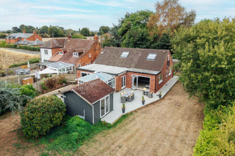 Foxes Hill, Worcester WR5 5 bed detached house for sale