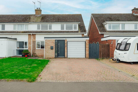 Fernhill Heath, Worcester WR3 3 bed semi