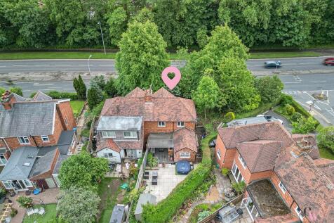 2 bedroom semi-detached house for sale
