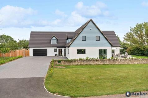 Wintringham, St. Neots 5 bed detached house for sale