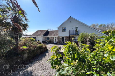 Bodmin PL30 4 bed detached house for sale