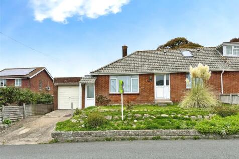 Old Road, East Cowes, Isle of Wight 2 bed bungalow for sale