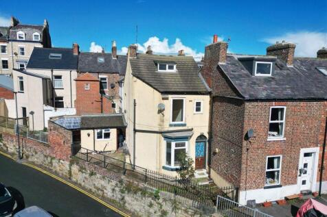 9 Oswy Street, Whitby 3 bed end of terrace house for sale