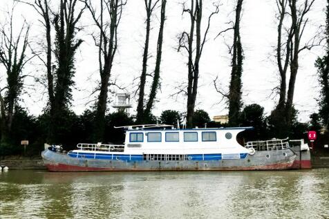 3 bedroom house boat for sale