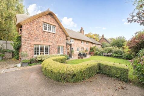 4 bedroom semi-detached house for sale