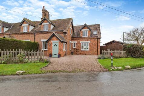 Wainlode Hill, Norton, Gloucester 4 bed house for sale