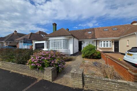 4 bedroom chalet for sale