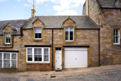 3 bedroom mews property for sale