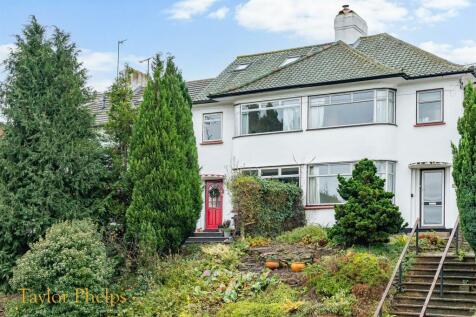Stanstead Road, Hertford SG13 4 bed semi