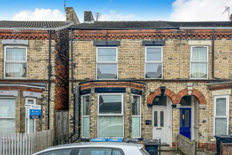 5 bedroom terraced house for sale