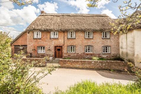5 bedroom farm house for sale