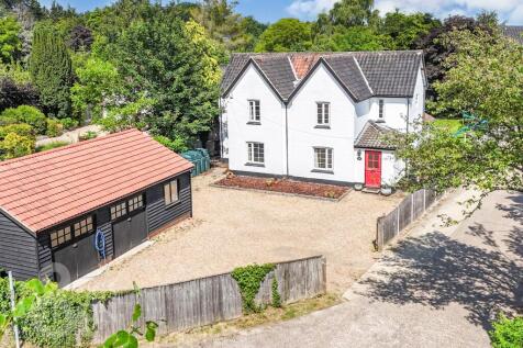 The Street, Bramerton, Norwich 4 bed detached house for sale