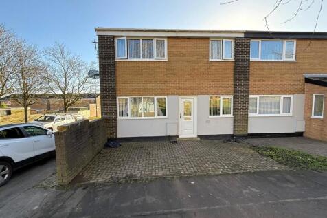 Auckland Wynd, Durham DL4 3 bed end of terrace house for sale