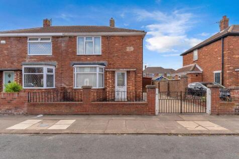 2 bedroom semi-detached house for sale